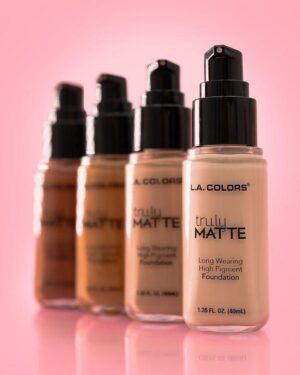 BASE LA COLORS TRULY MATTE